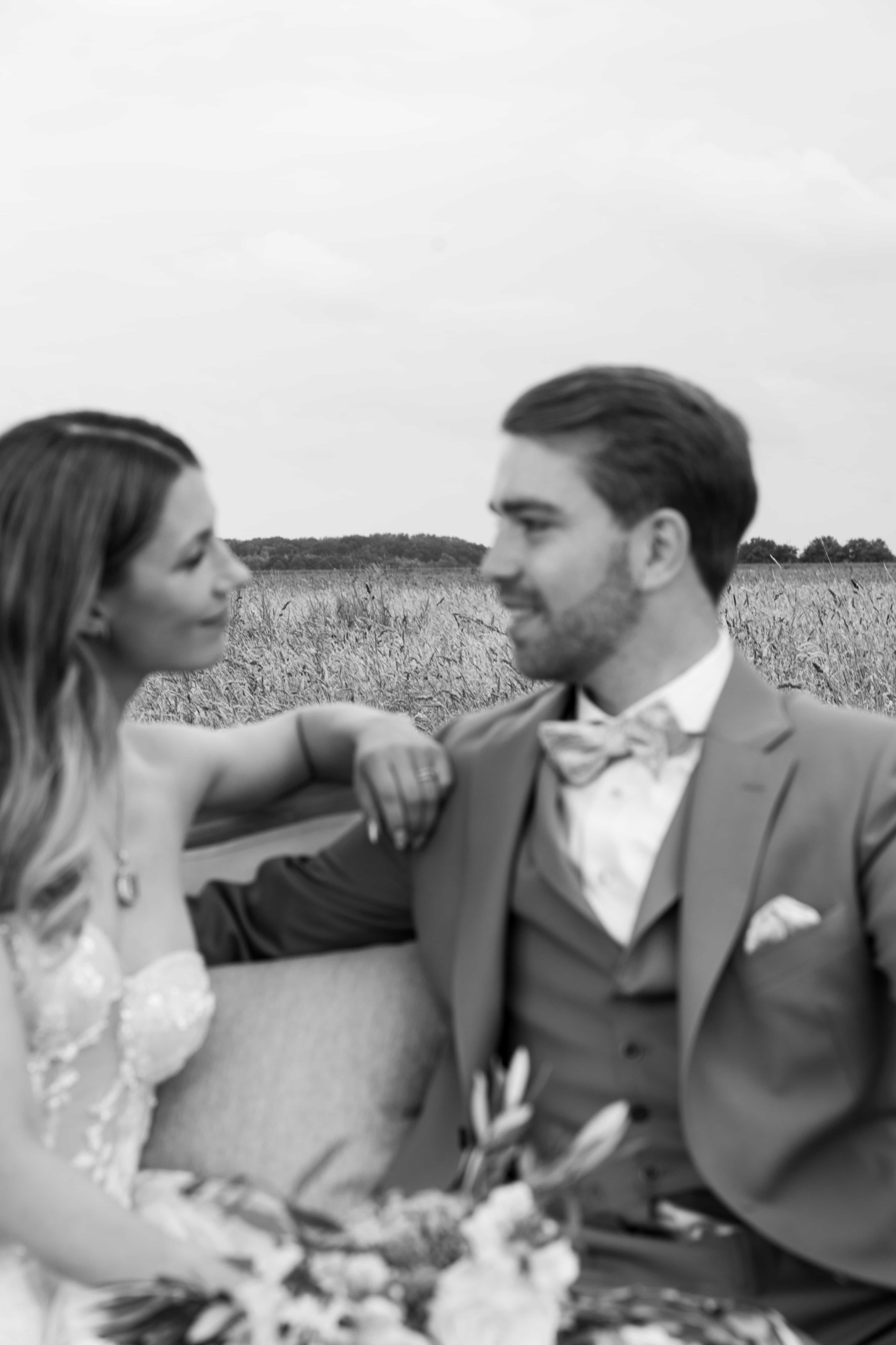 Hochzeitsfotograf Carolin & Sven – Brautpaar bei der freien Trauung